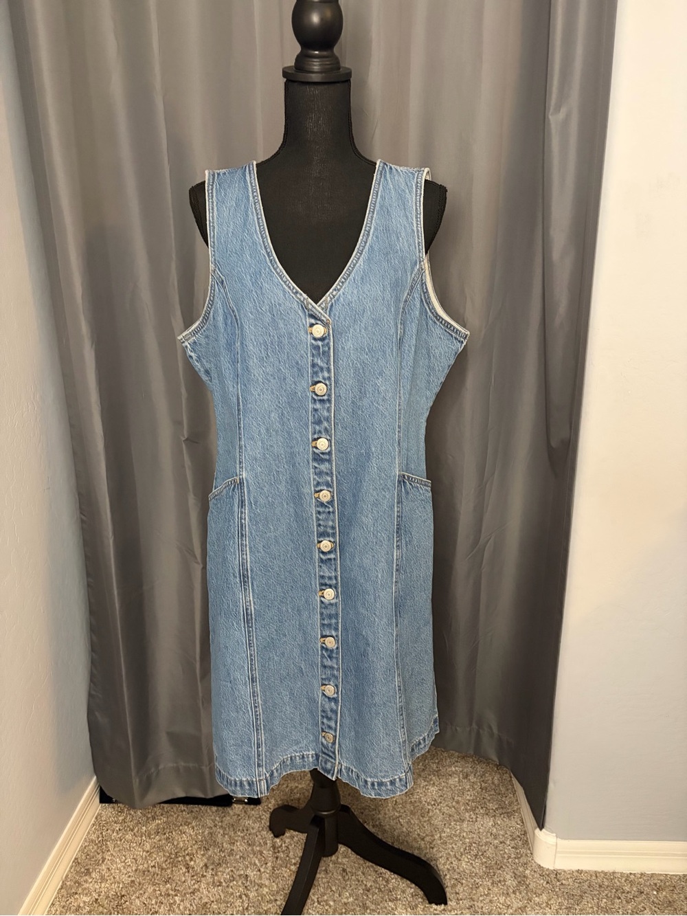 Levi’s Denim Button Down Dress, NWT